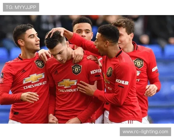 穆西亚拉伊萨克领衔豪华阵容缺席 穆西亚拉伊萨克领衔豪华阵容缺席